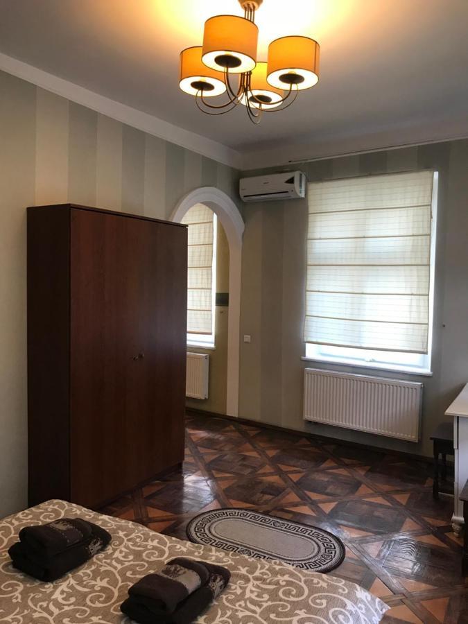 Квартира В Серці Львова Lviv Exterior foto